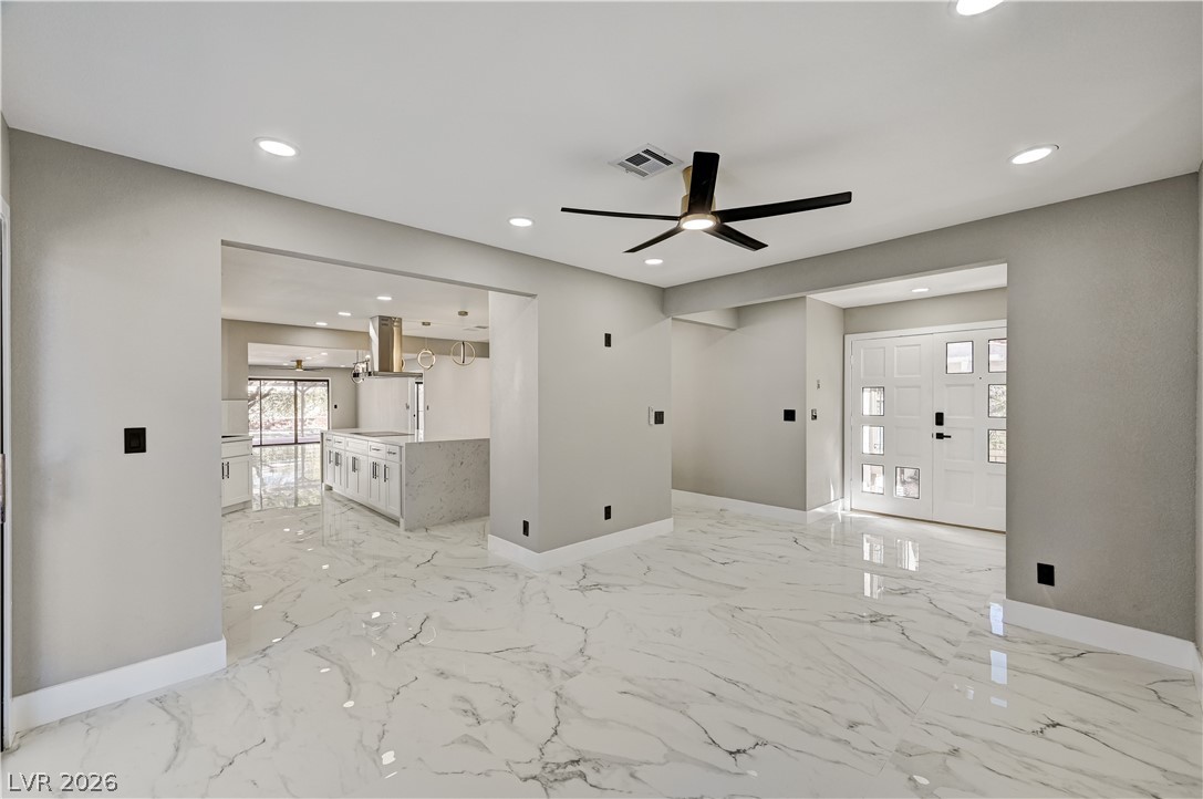 3420 Calle De Corrida