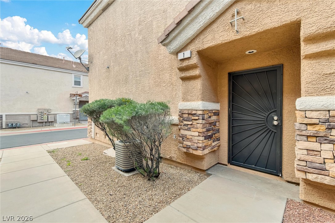 98 Dow Jones Street 1