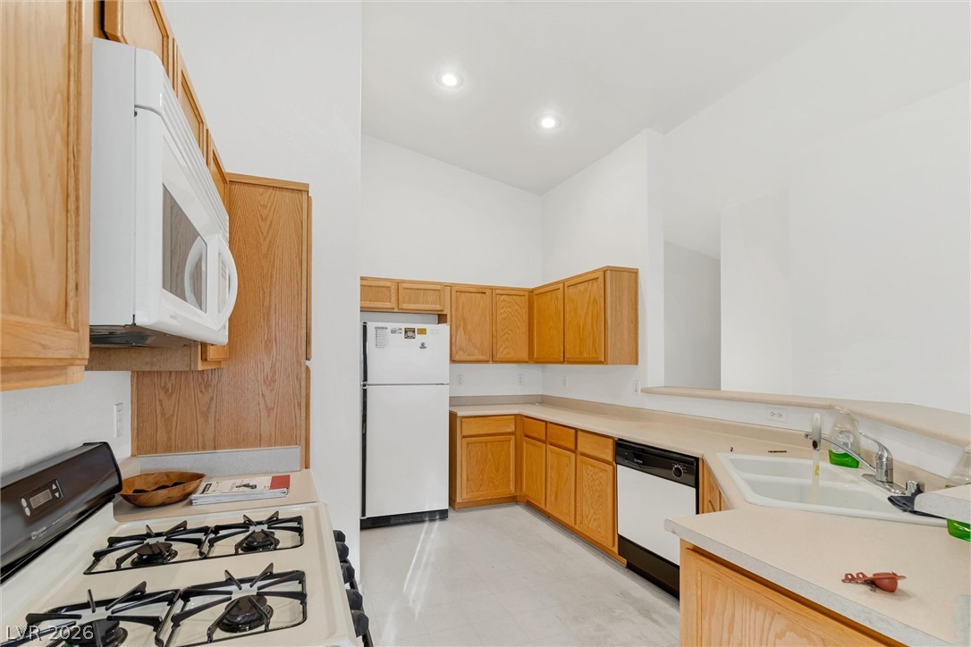 98 Dow Jones Street 1