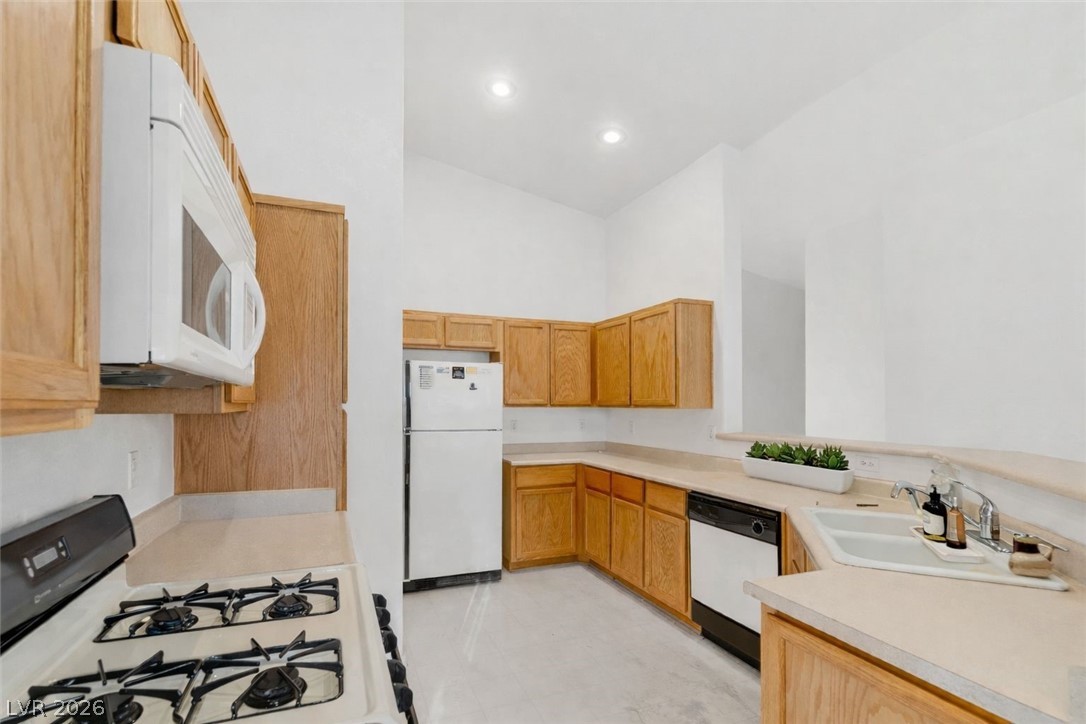 98 Dow Jones Street 1