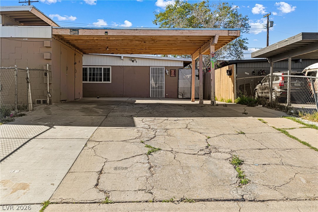 2204 South 15th Street