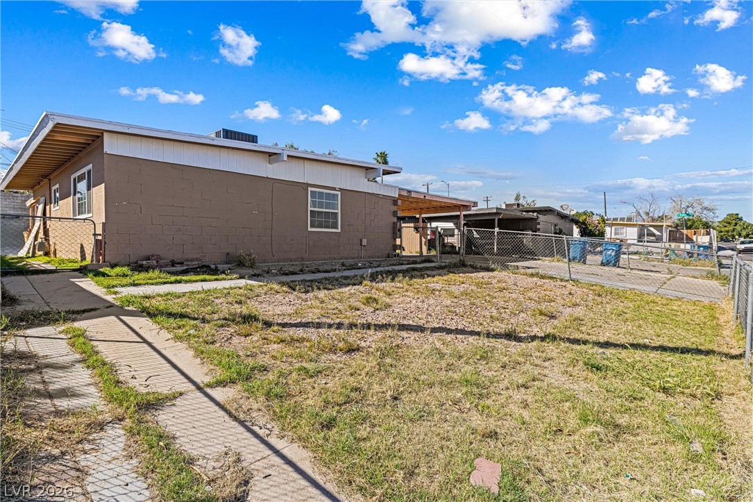 2204 South 15th Street