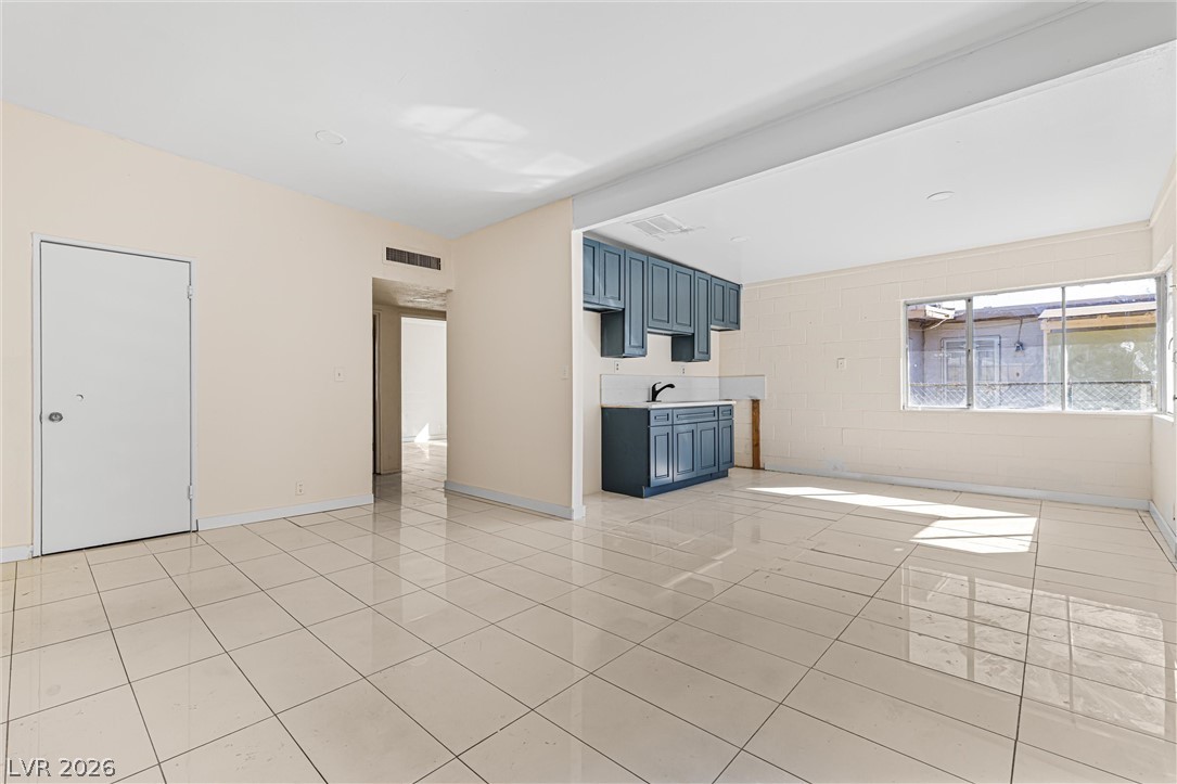 2204 South 15th Street