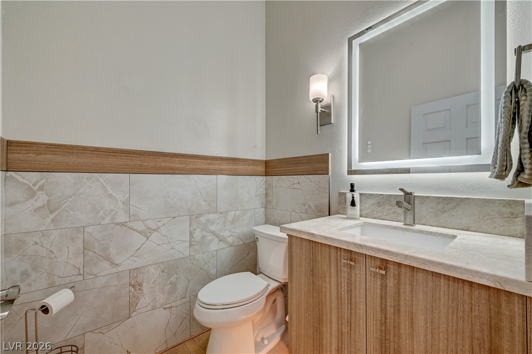 10613 Sky Meadows Avenue