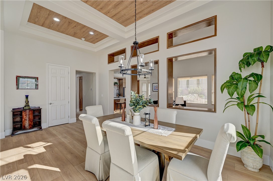 10613 Sky Meadows Avenue