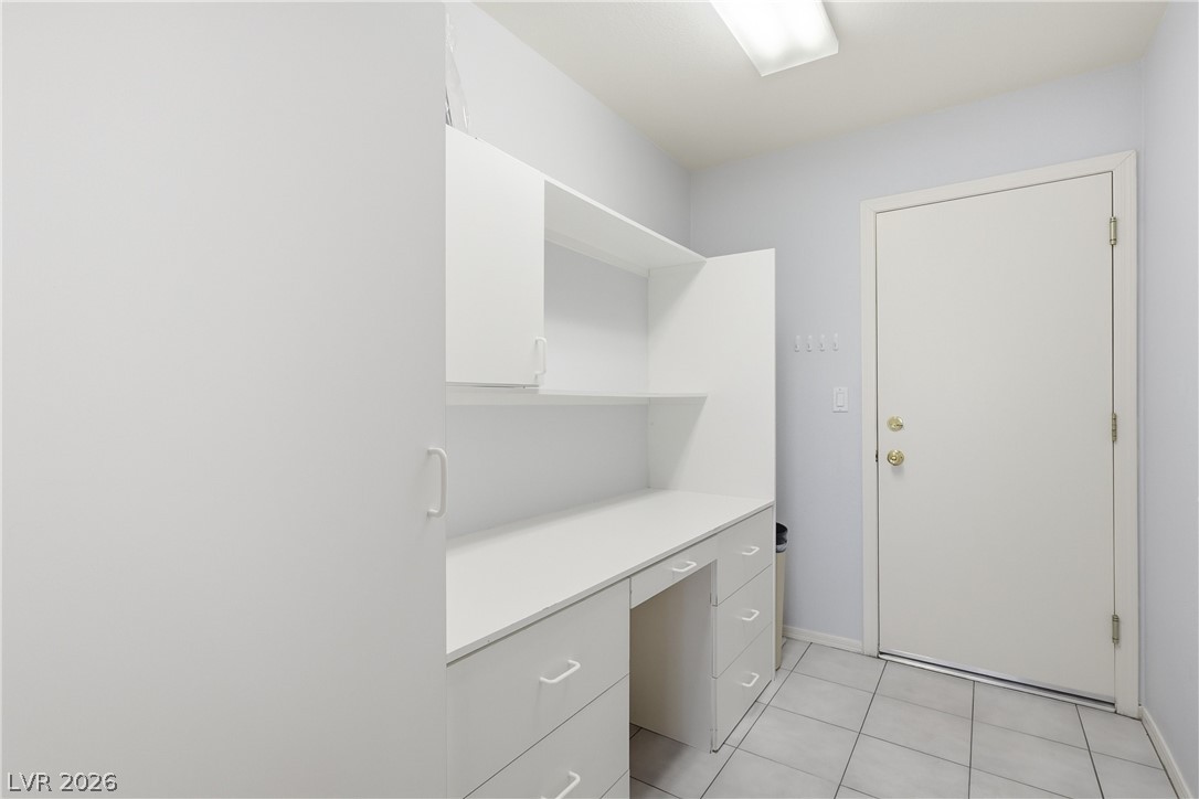 10713 Paradise Point Drive