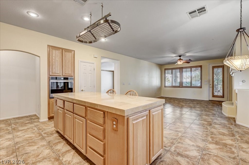 476 Dynacraft Street