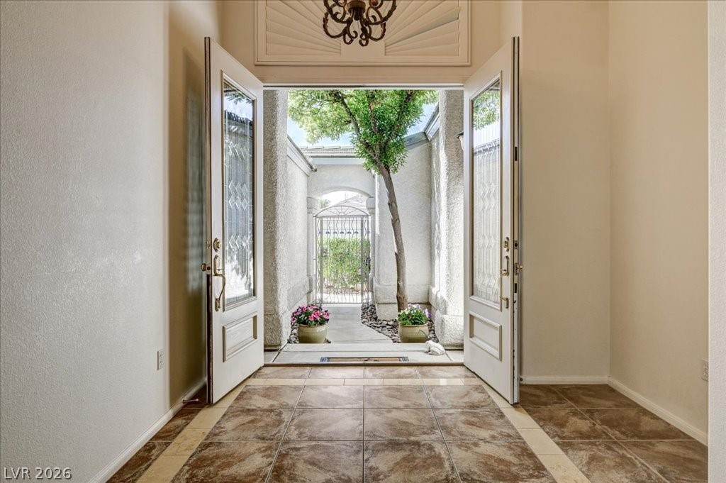 476 Dynacraft Street