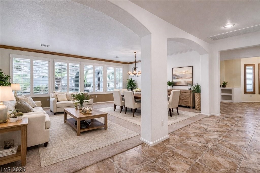 476 Dynacraft Street