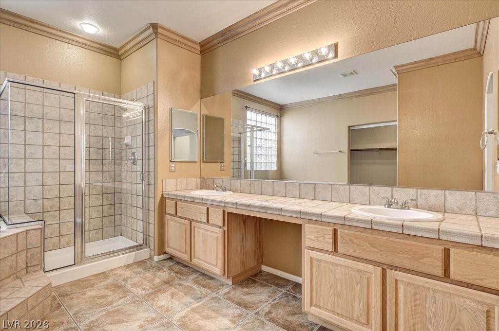 476 Dynacraft Street