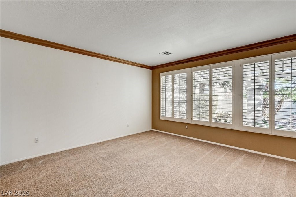 476 Dynacraft Street