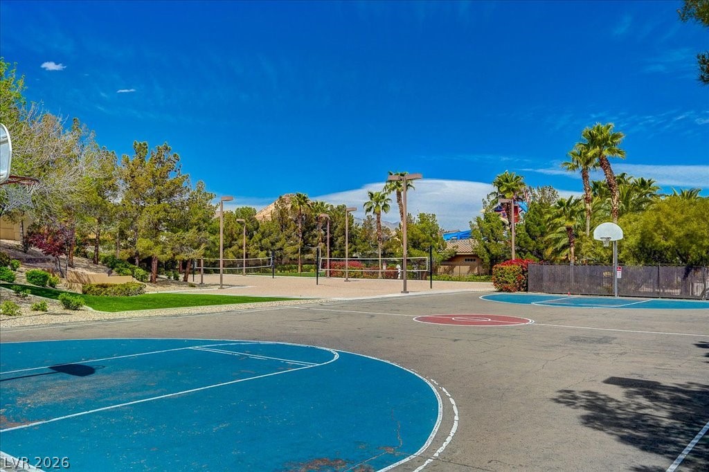 476 Dynacraft Street