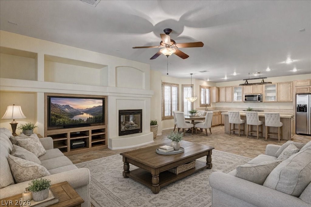 476 Dynacraft Street