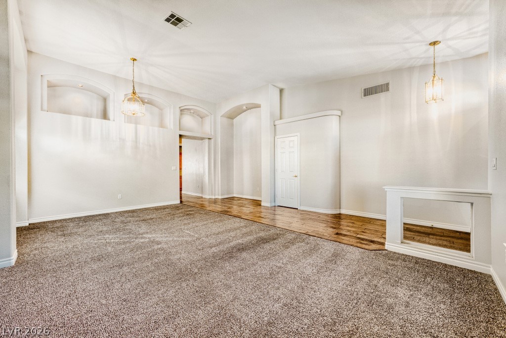 9529 Mountainair Avenue