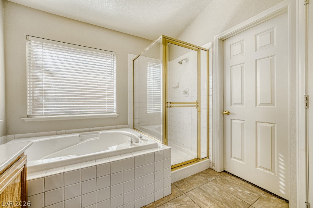 9529 Mountainair Avenue