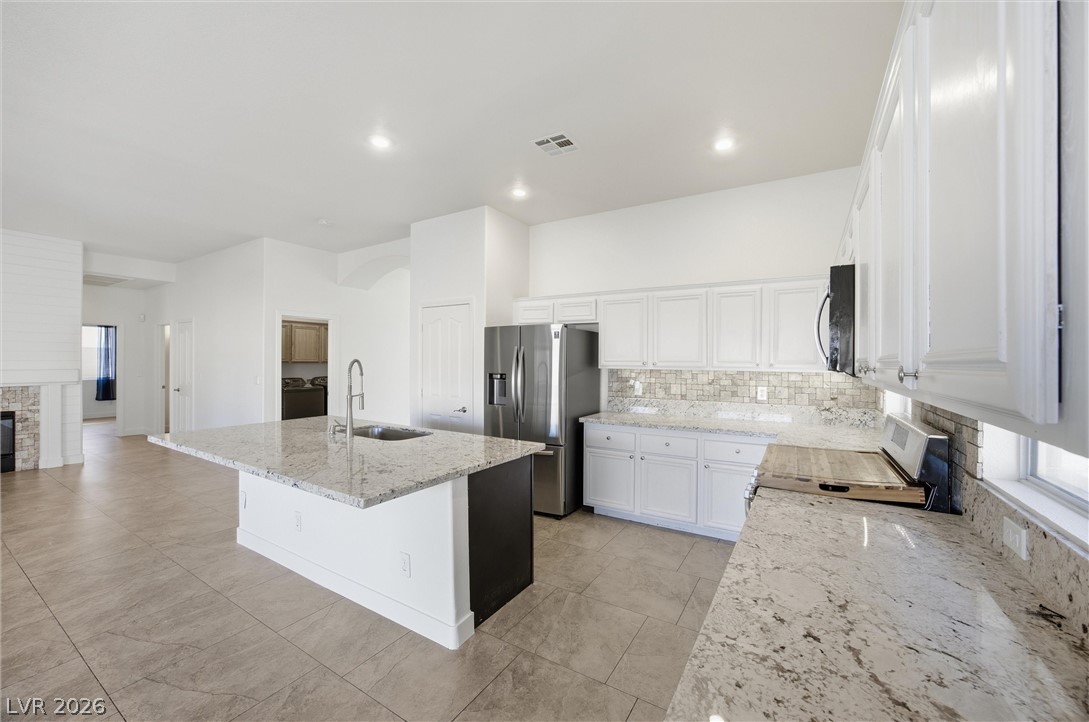 8084 Marin Pointe Avenue