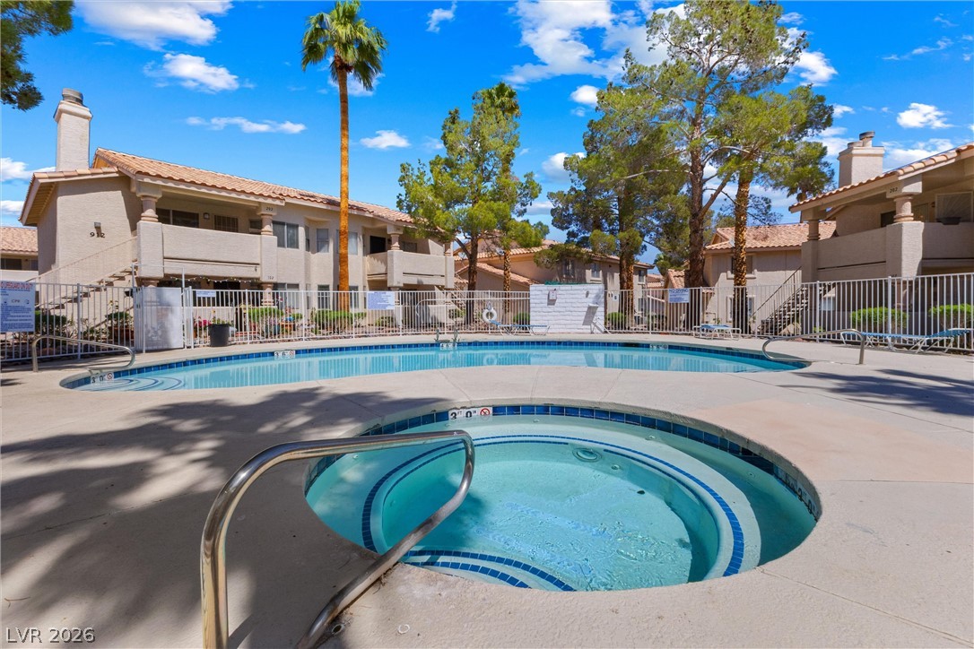 925 Boulder Mesa Drive 102