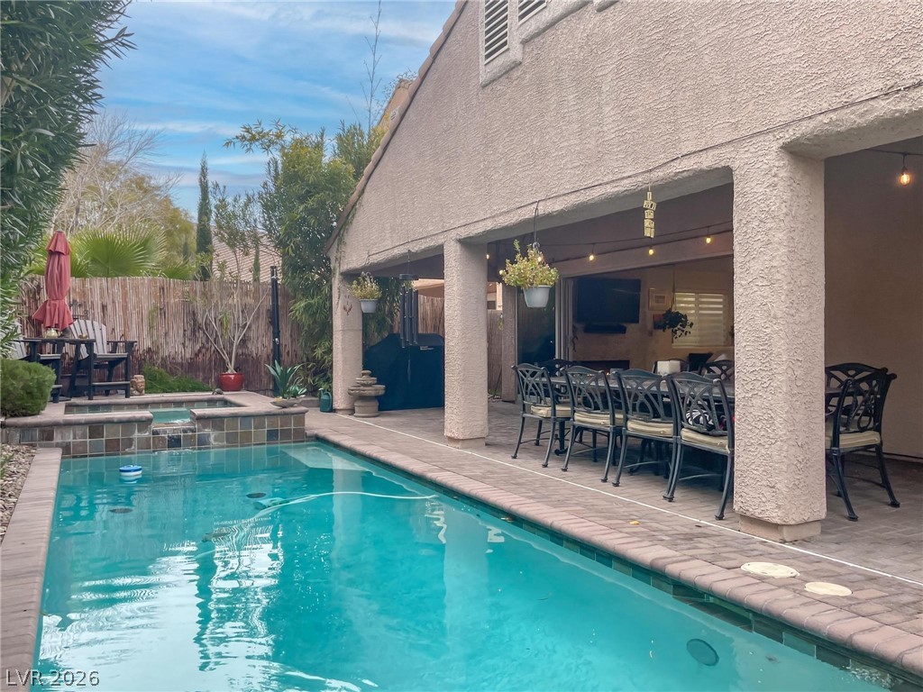 956 Puerta Del Sol Drive