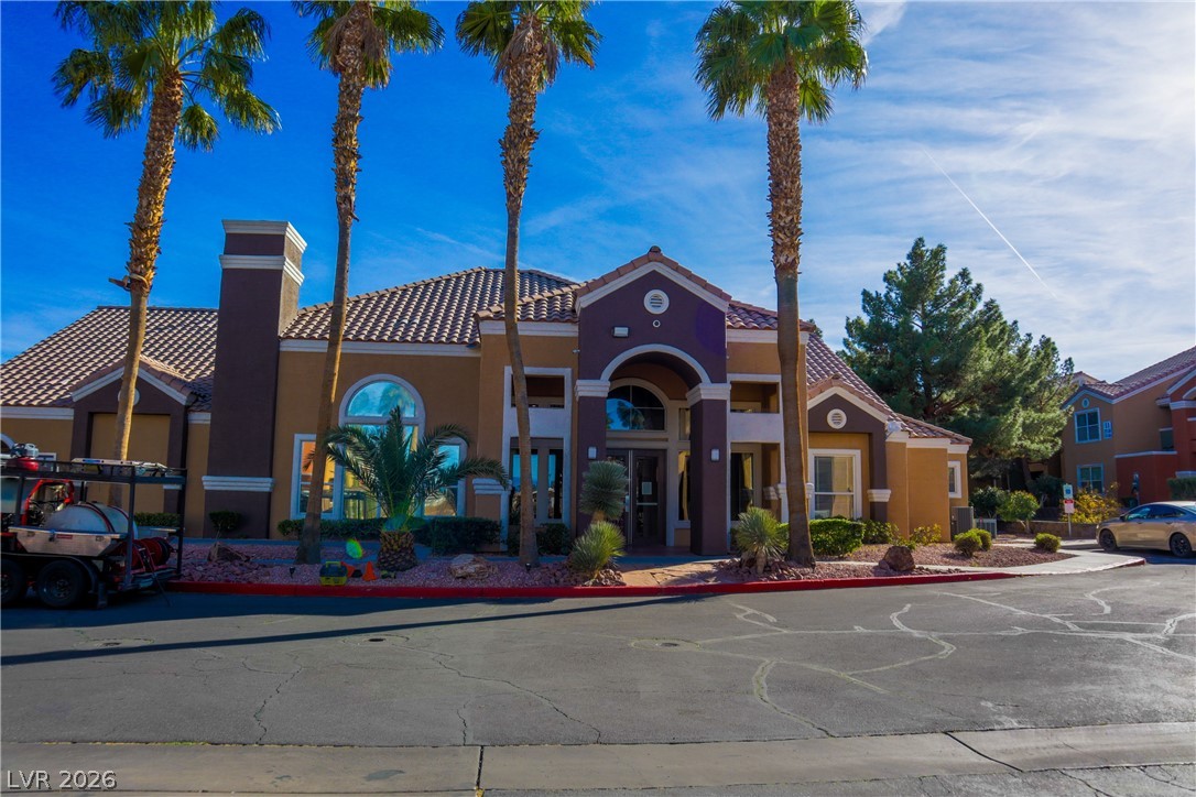 8101 West Flamingo Road 1001