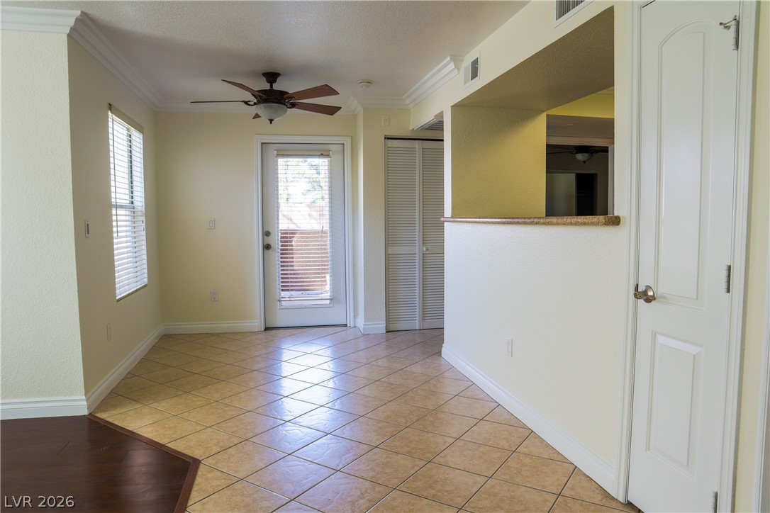 8101 West Flamingo Road 1001