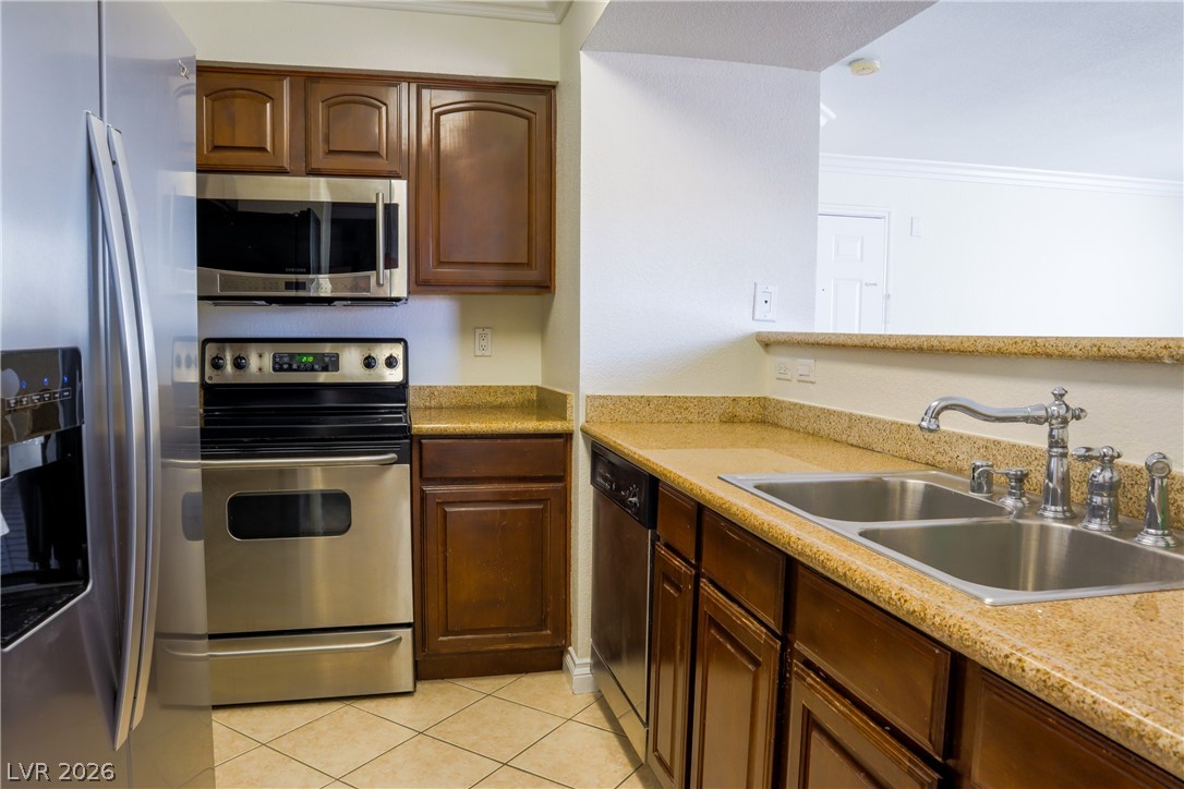 8101 West Flamingo Road 1001