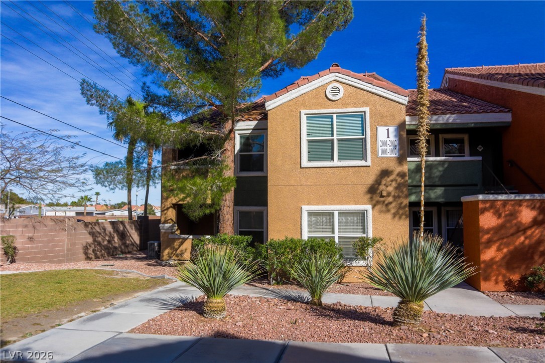 8101 West Flamingo Road 1001