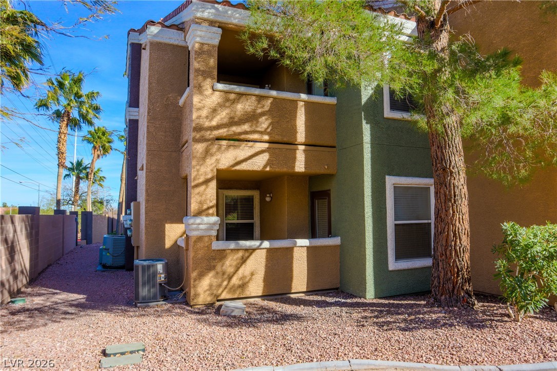 8101 West Flamingo Road 1001