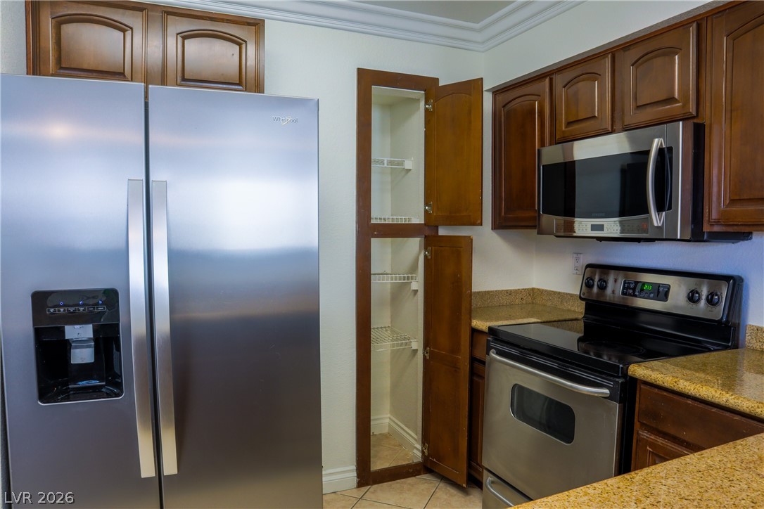 8101 West Flamingo Road 1001