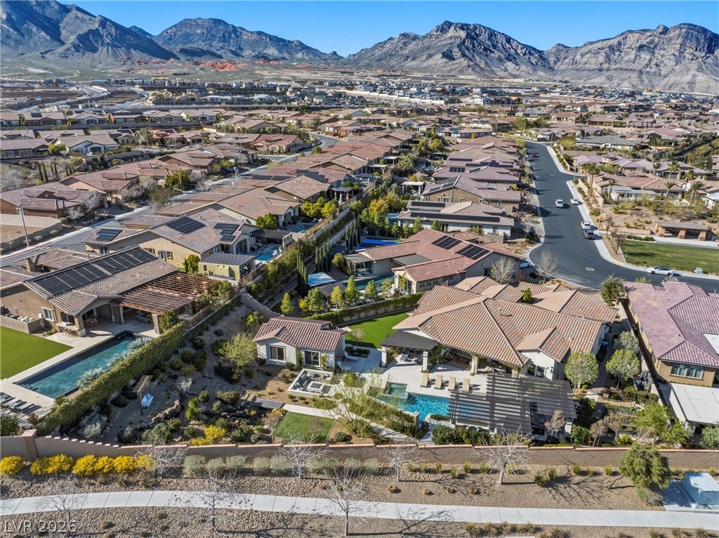 272 Tarragona Breeze Avenue