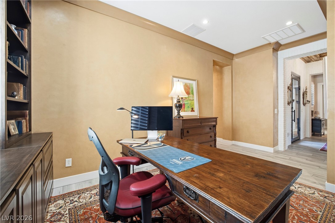 272 Tarragona Breeze Avenue