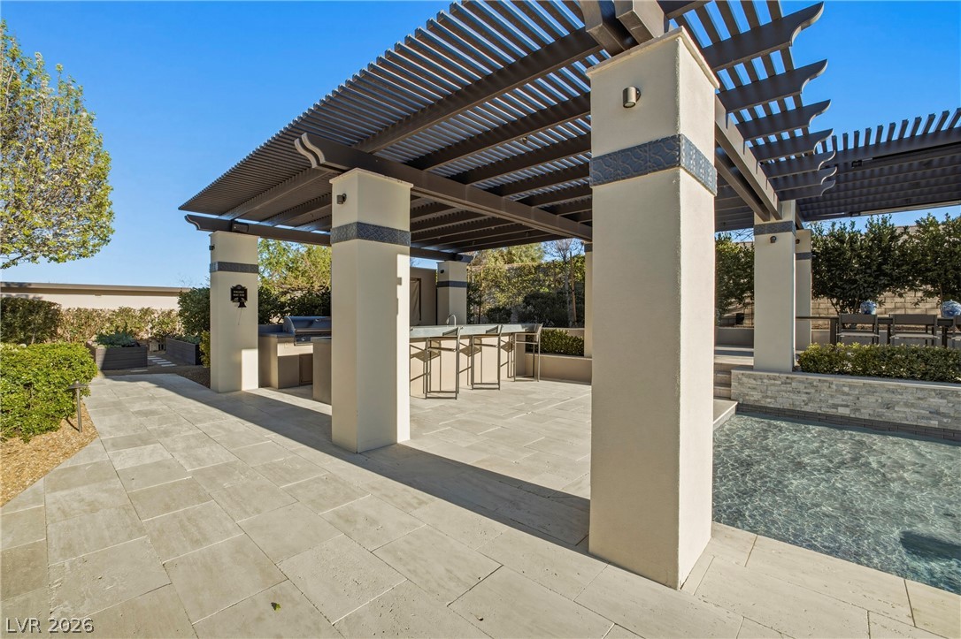 272 Tarragona Breeze Avenue