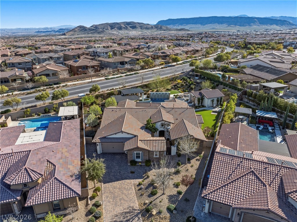 272 Tarragona Breeze Avenue