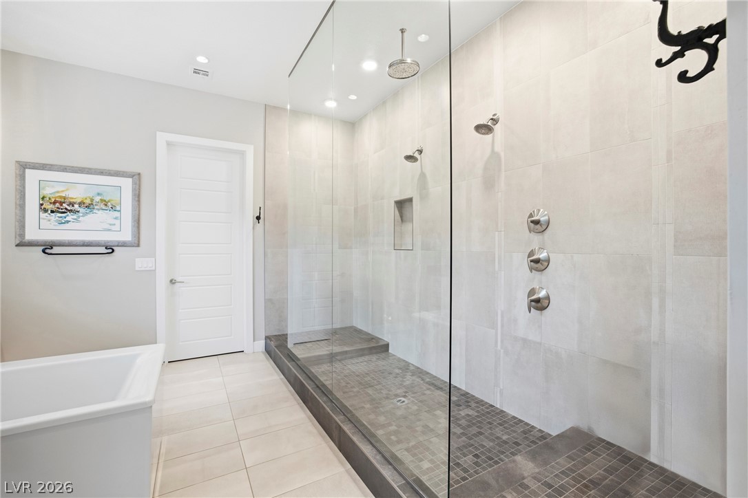 272 Tarragona Breeze Avenue