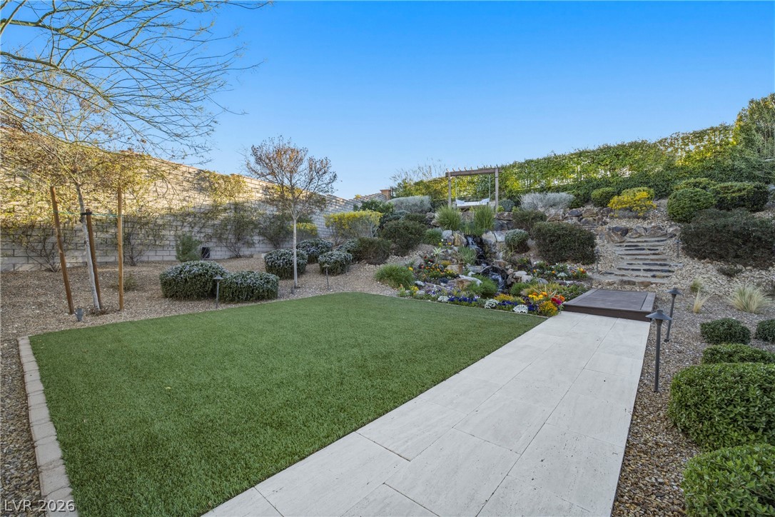 272 Tarragona Breeze Avenue