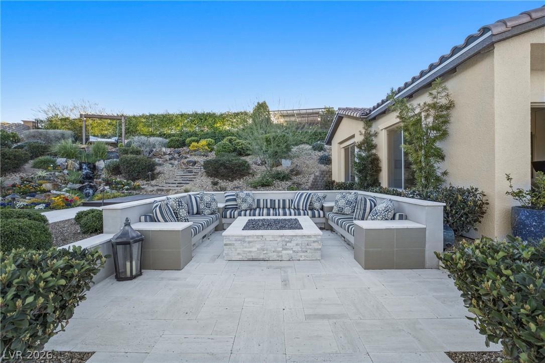 272 Tarragona Breeze Avenue