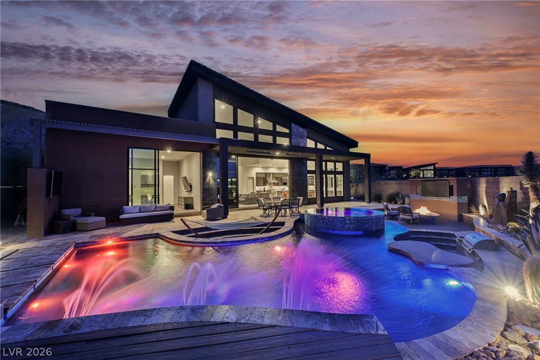 5241 Peak Climb Drive