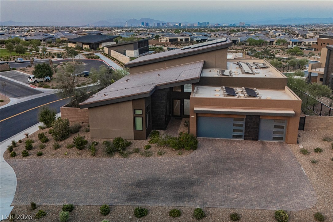 5241 Peak Climb Drive