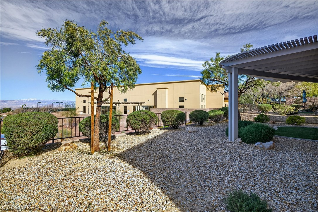 2432 Andromeda Avenue