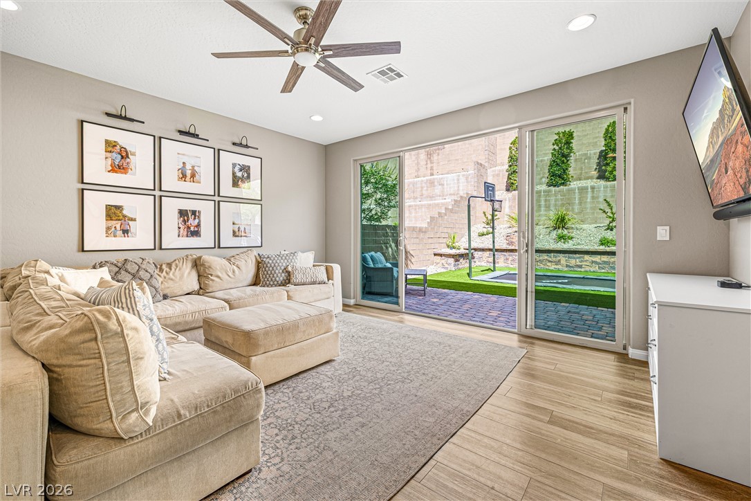 12537 Lylan Ridge Street