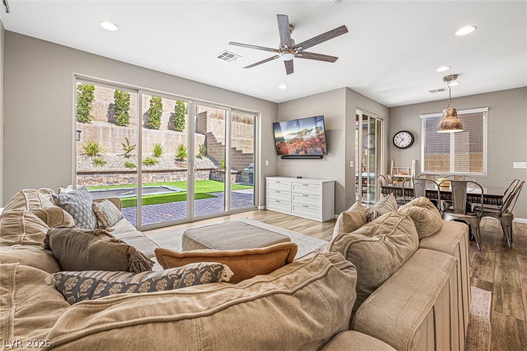 12537 Lylan Ridge Street