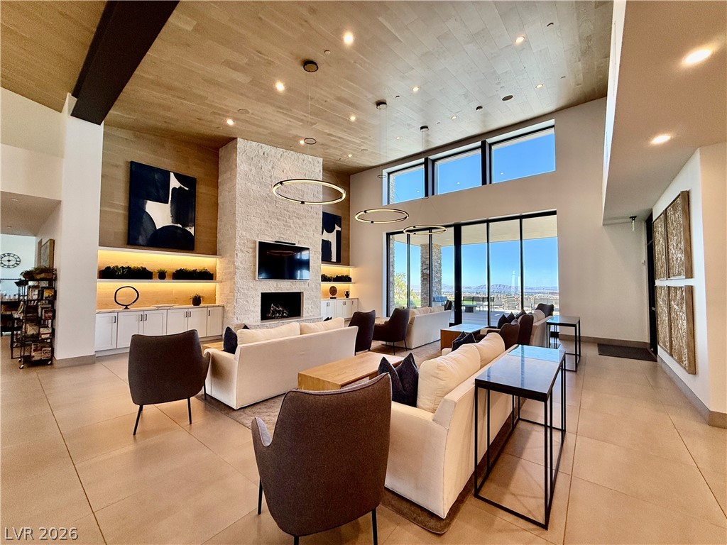 908 Allister Fields Lane