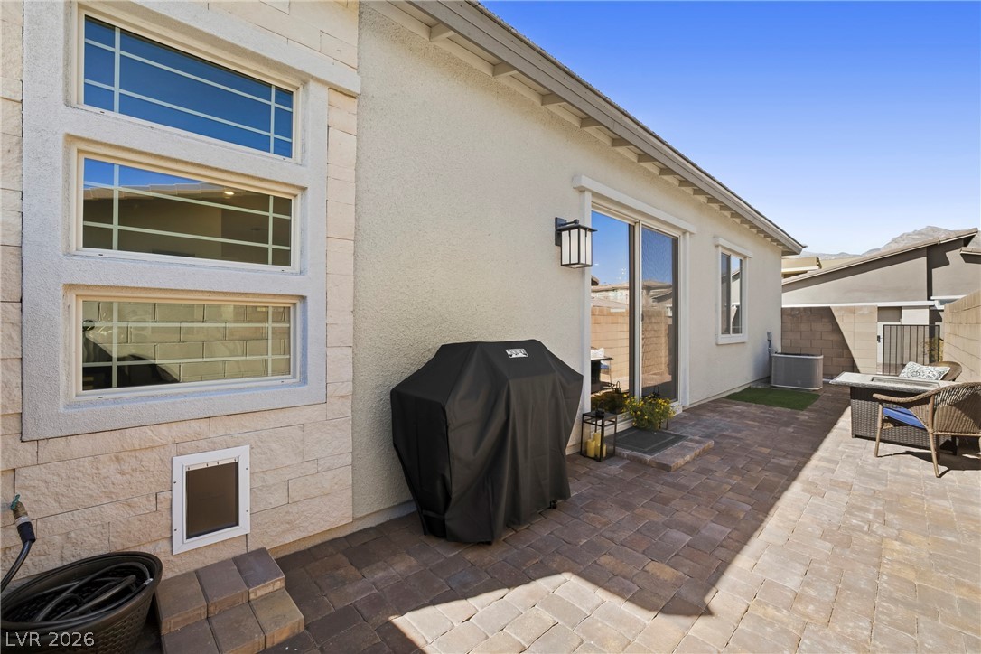 908 Allister Fields Lane