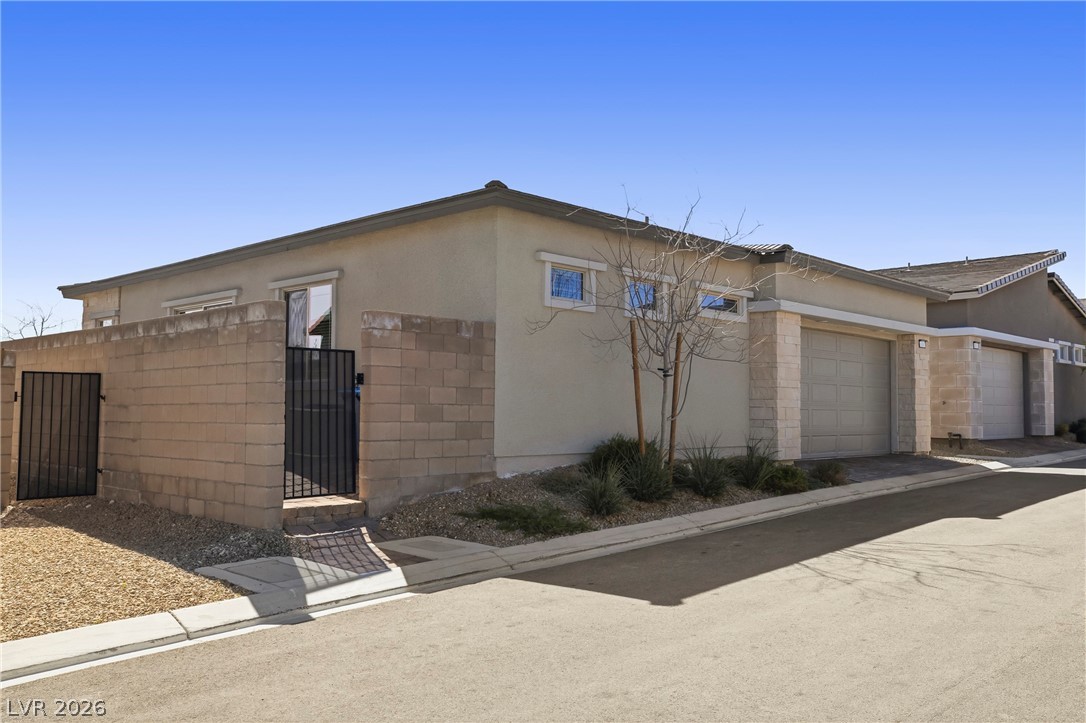 908 Allister Fields Lane