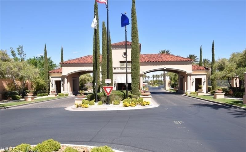 10237 Roma Madre Avenue