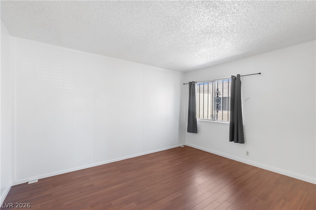 4304 Devlin Green Court