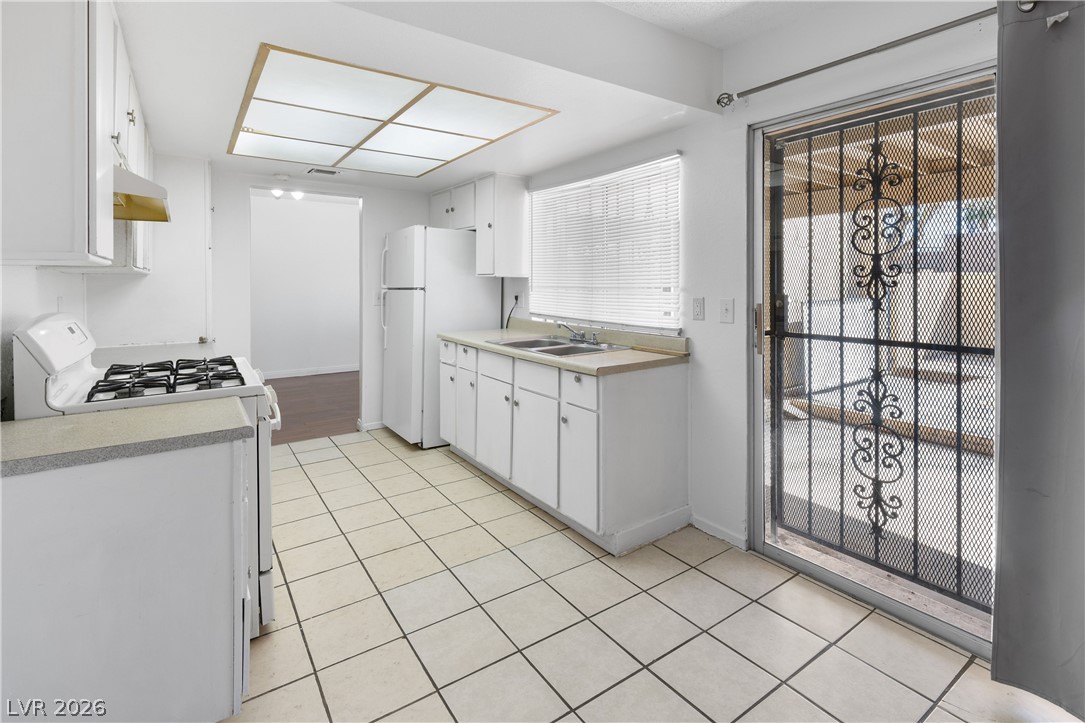 4304 Devlin Green Court