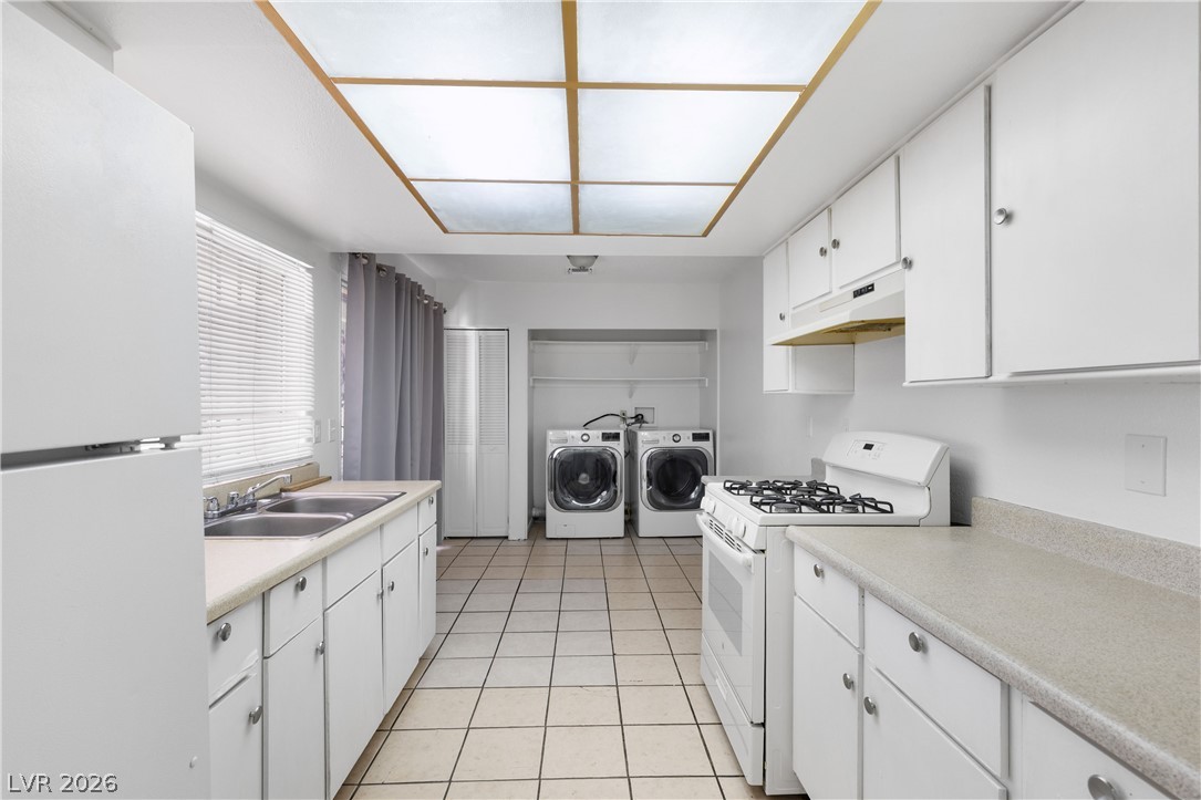 4304 Devlin Green Court