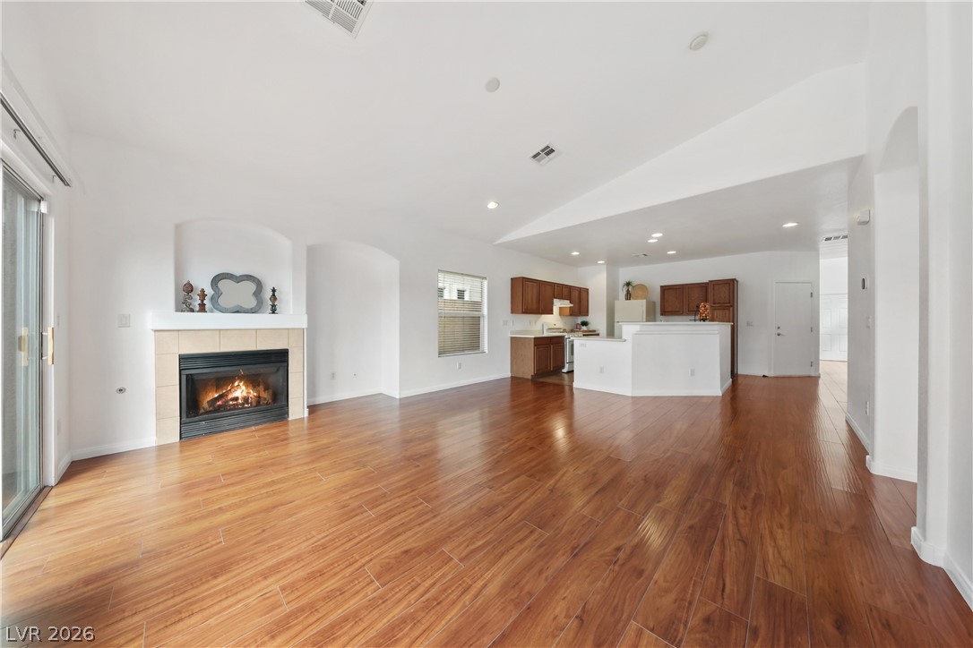 9445 Solitude Canyon Avenue