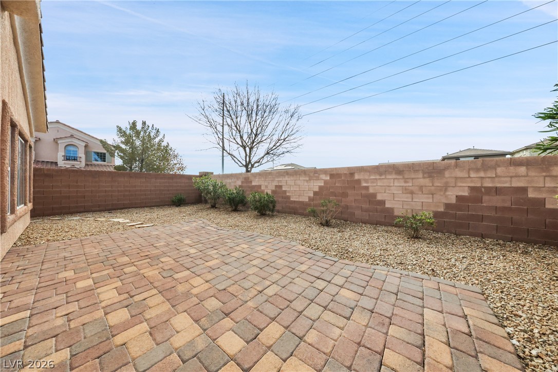 9445 Solitude Canyon Avenue