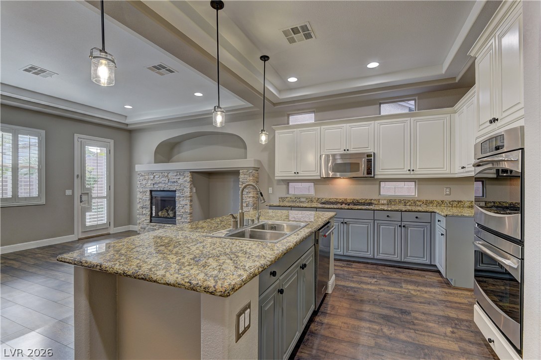 11221 Stanwick Avenue